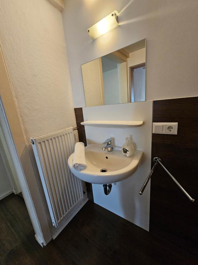 B76, Lauterach, Vorarlberg Apartments Exterior foto